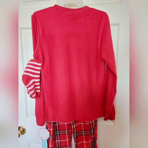 SOLDXMas Elf OnThe Shelf SZ LG 12/14 Unisex PJ Set Top Bottom & Socks NEW W/TAGS - Picture 2 of 16